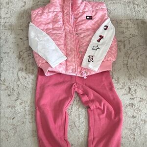 NWT Tommy Hilfiger 3 piece outfit